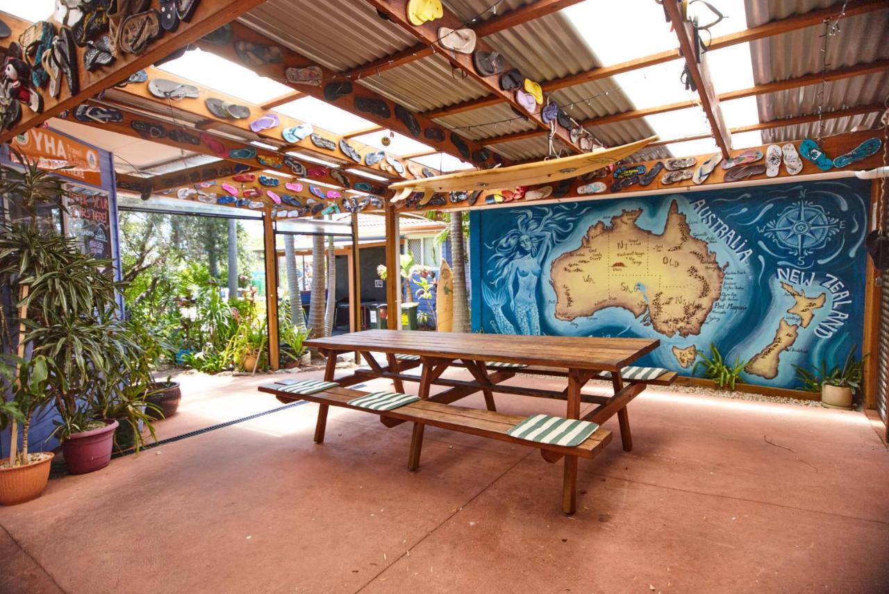 Ozzie Pozzie Backpackers Hostel Port Macquarie Exterior photo