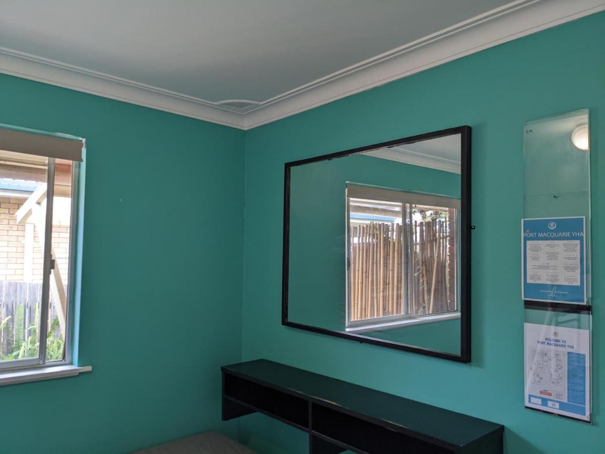 Ozzie Pozzie Backpackers Hostel Port Macquarie Exterior photo